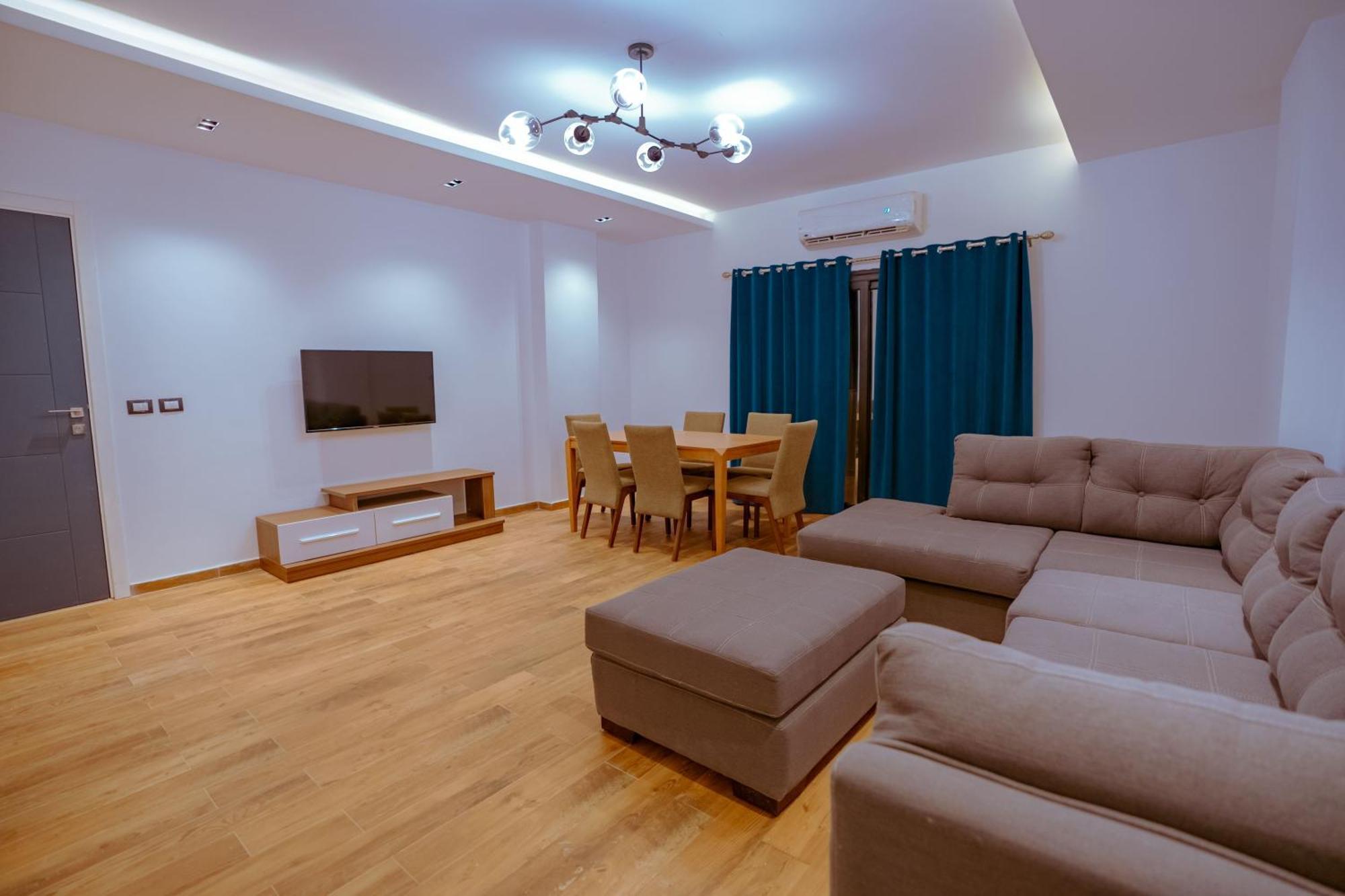 Travelholic New Cairo Residence Exteriör bild